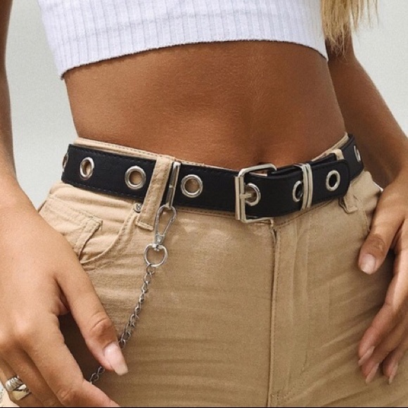 single grommet belt